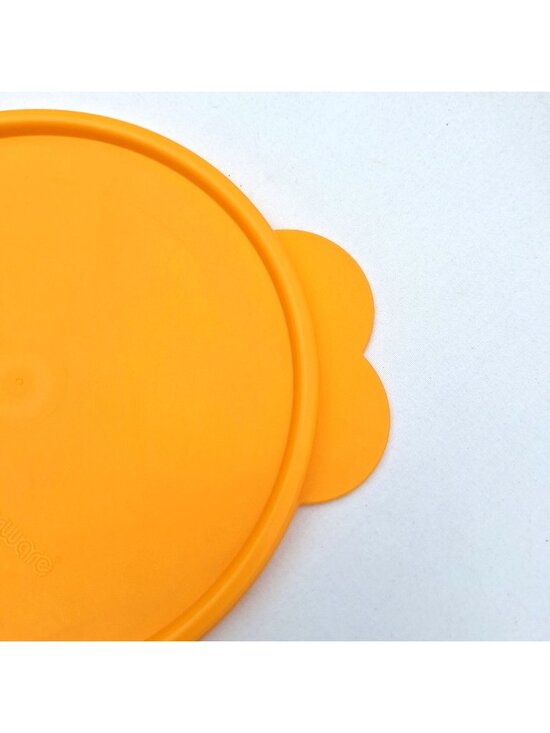 Tupperware Other - Tupperware Orange Replacement C Seal Lid 2541 D1 Bright Large Tabs Fits 6 Inch